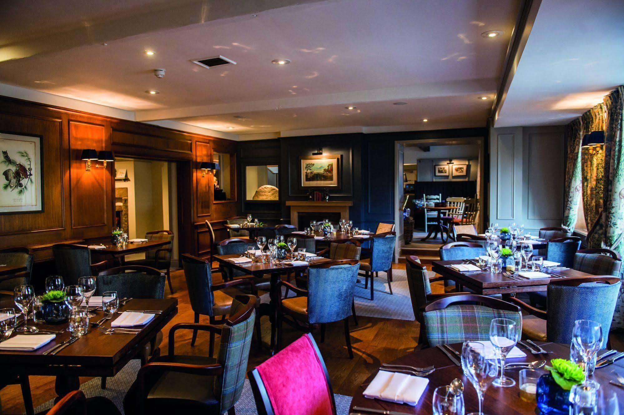 The Millstone, Mellor Hotell Blackburn  Exteriör bild The restaurant at The Old parsonage